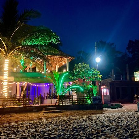 Oceanic Stay And Restaurant Gokarna Gokarna  Eksteriør billede