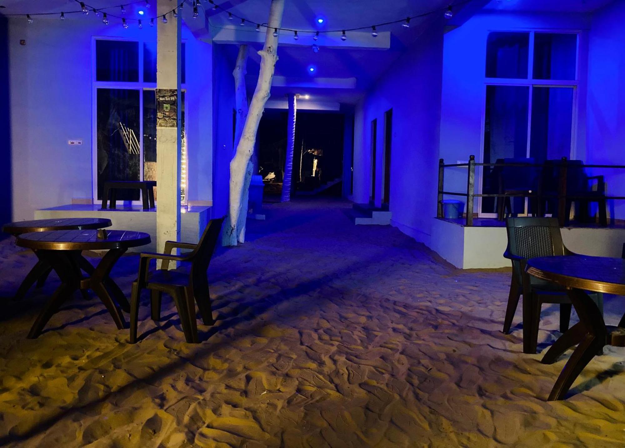 Oceanic Stay And Restaurant Gokarna Gokarna  Eksteriør billede